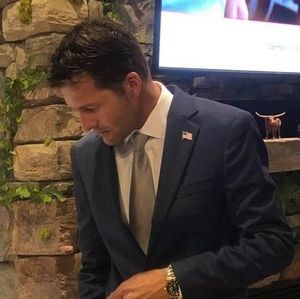 Meet your Posher, Jarred